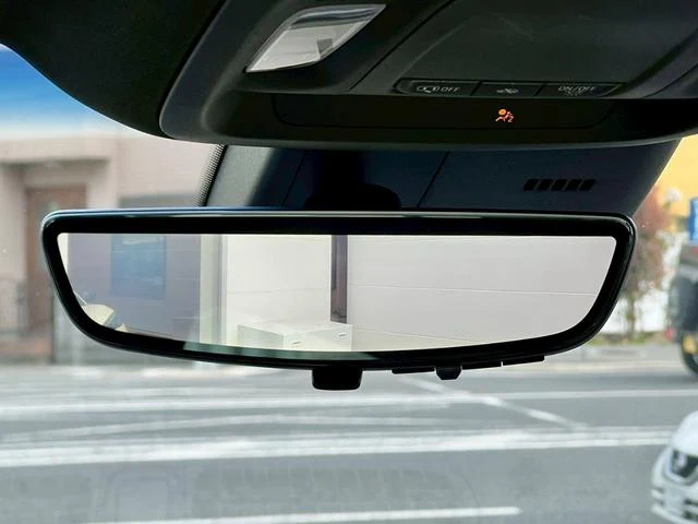 Cadillac CT5 27