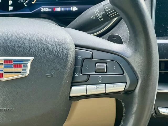 Cadillac CT5 31