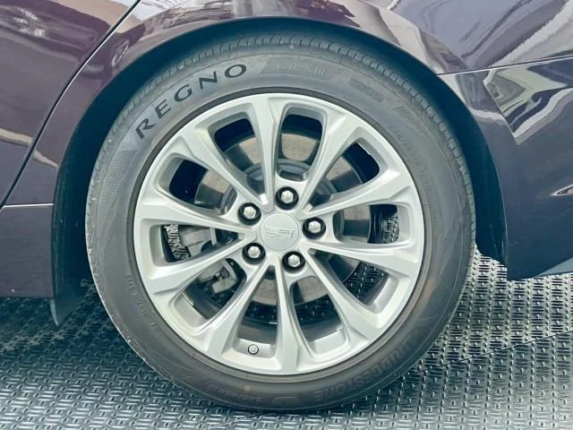 Cadillac CT5 13