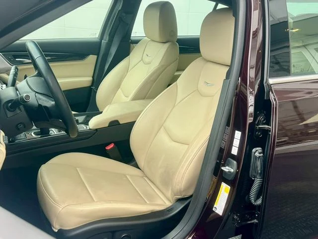Cadillac CT5 61