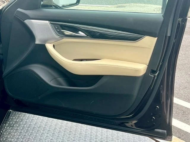 Cadillac CT5 42