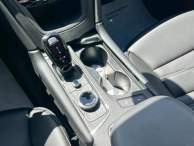 Cadillac XT6 45