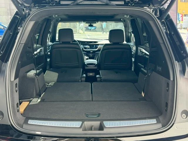 Cadillac XT6 32