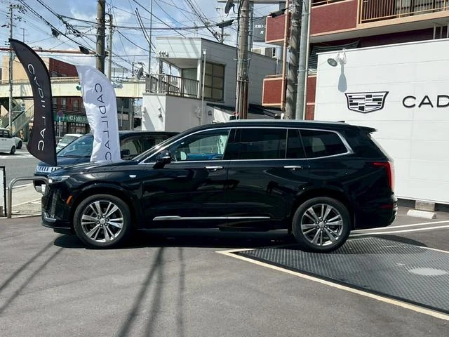Cadillac XT6 13