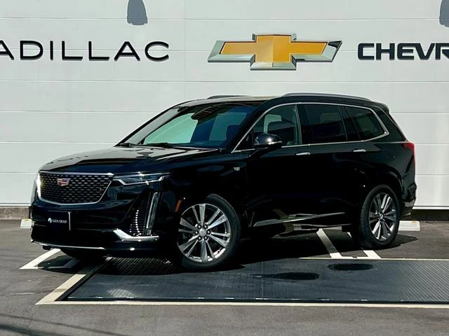 Cadillac XT6 2