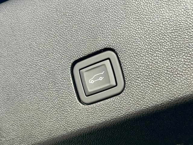 Cadillac XT6 36