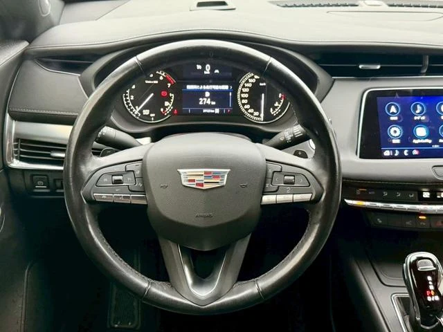Cadillac XT4 42