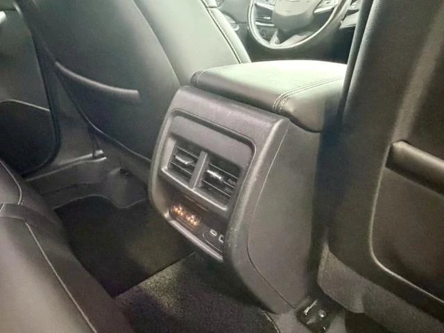 Cadillac XT4 34