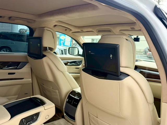 Cadillac CT6 26