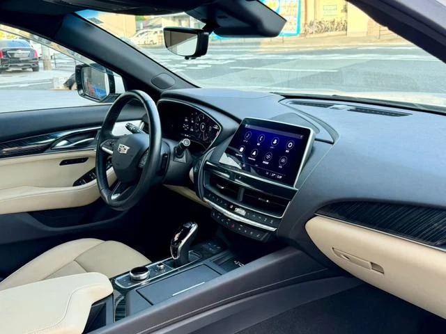 Cadillac CT5 71