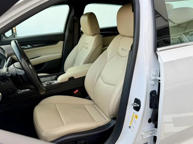 Cadillac CT5 70