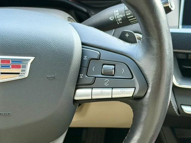 Cadillac CT5 37