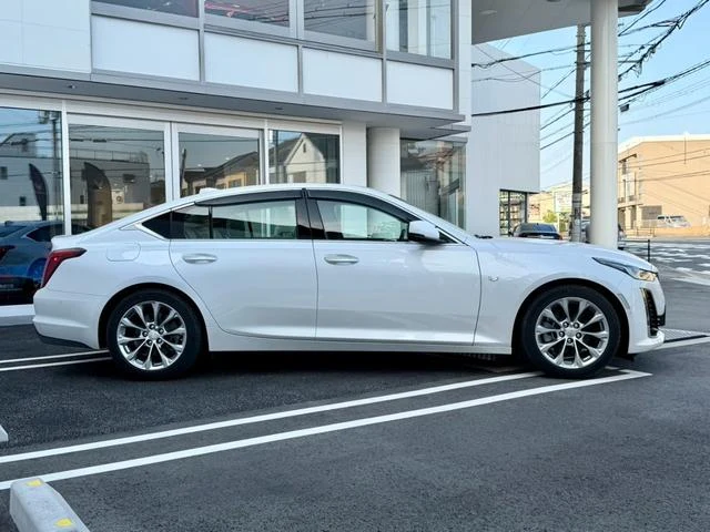 Cadillac CT5 6