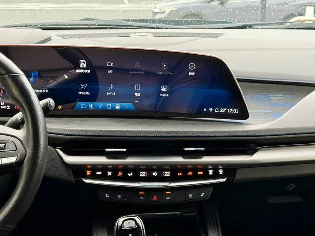 Cadillac XT4 29