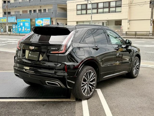 Cadillac XT4 57