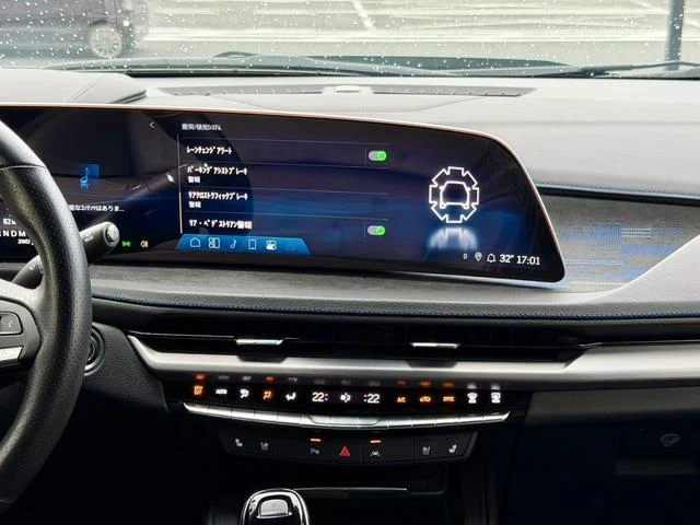 Cadillac XT4 36