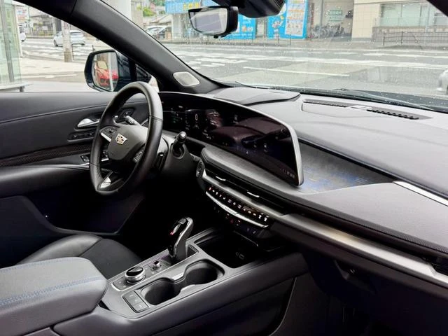 Cadillac XT4 20