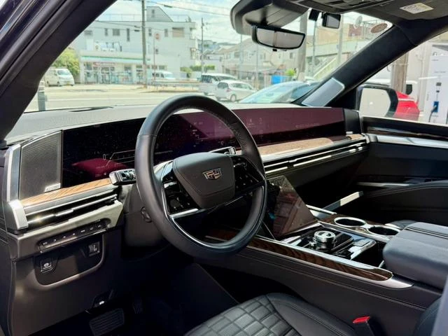 Cadillac ESCALADE 22