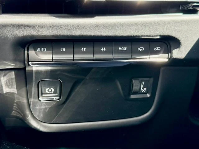 Cadillac ESCALADE 65