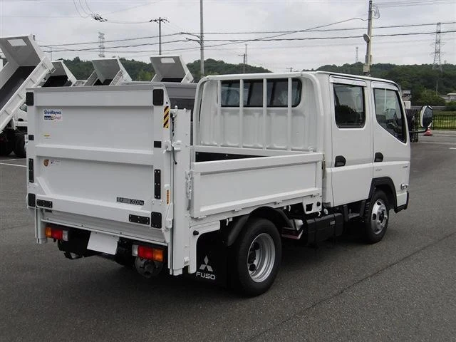 Mitsubishi Fuso CANTER 3