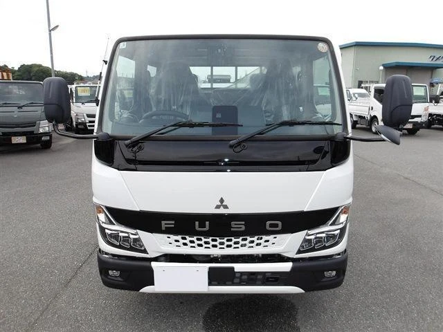 Mitsubishi Fuso CANTER 5
