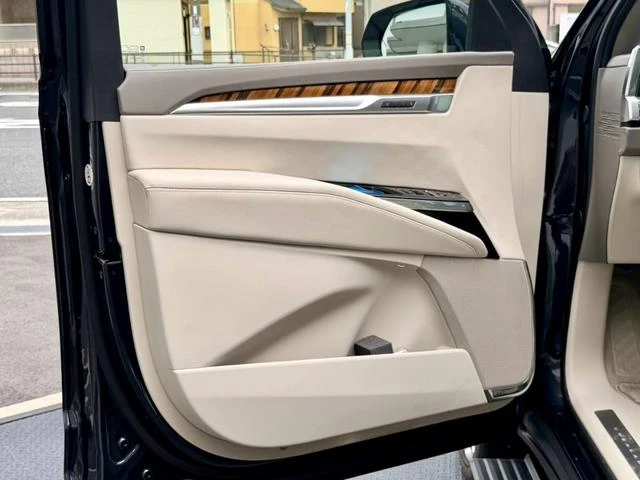Cadillac ESCALADE 40