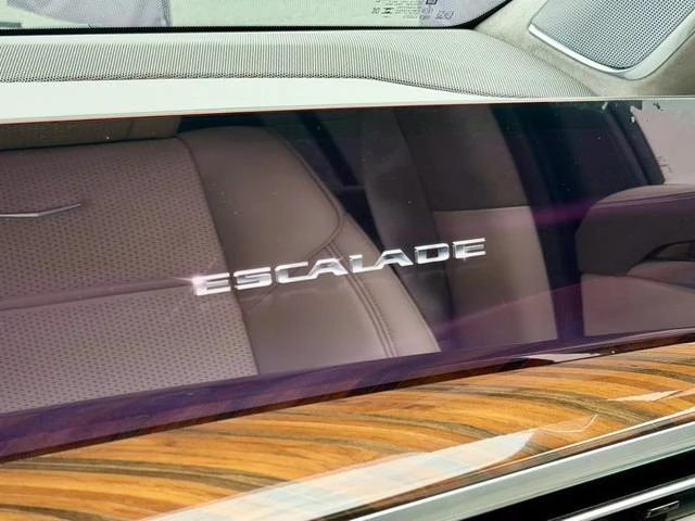 Cadillac ESCALADE 68