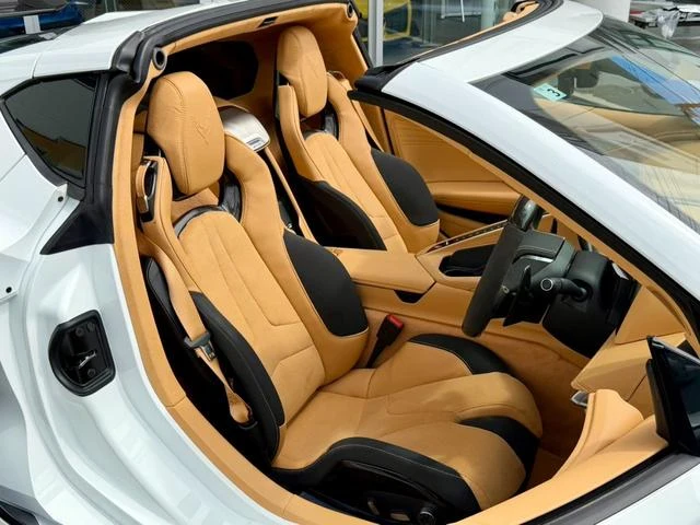 Chevrolet CORVETTE 30