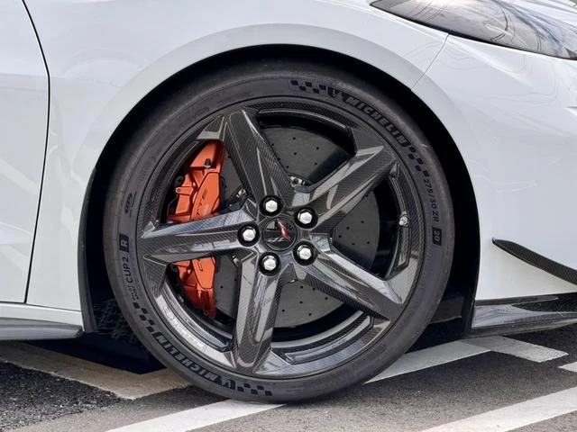Chevrolet CORVETTE 4