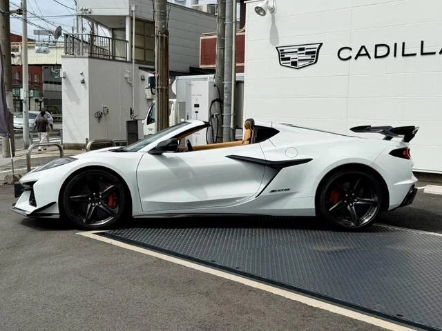 Chevrolet CORVETTE 76