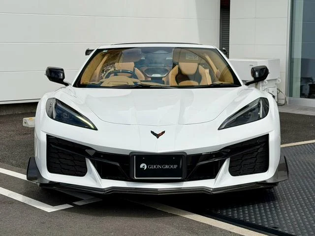 Chevrolet CORVETTE 2