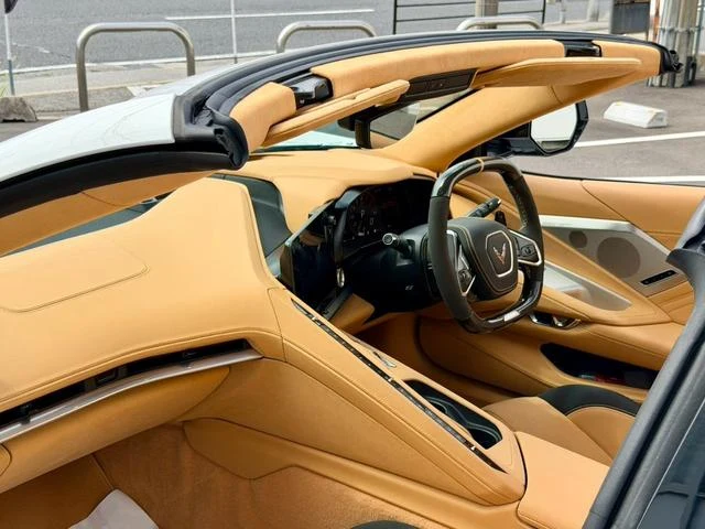 Chevrolet CORVETTE 33