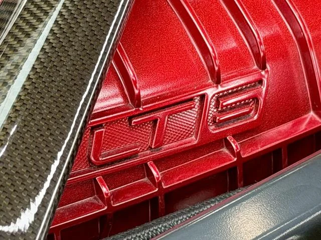 Chevrolet CORVETTE 32
