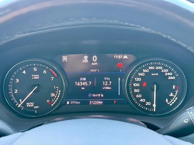 Cadillac XT4 40