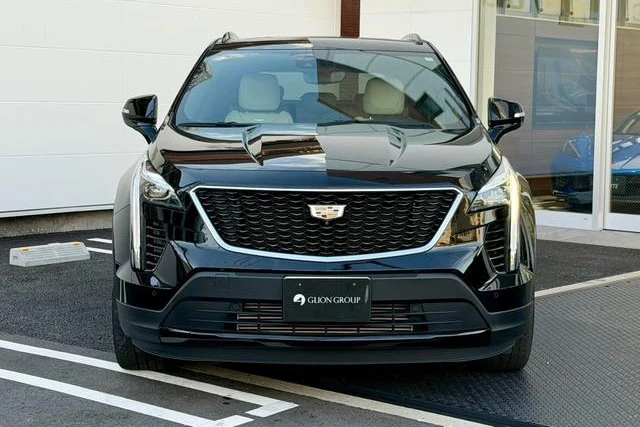 Cadillac XT4 2