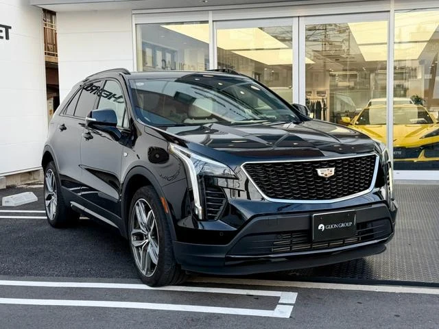 Cadillac XT4 3