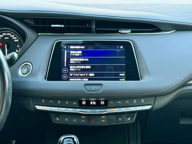 Cadillac XT4 35