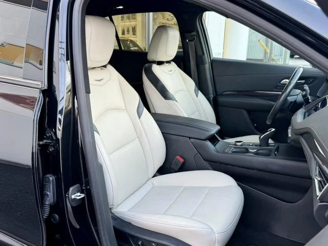 Cadillac XT4 68