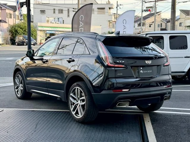 Cadillac XT4 9