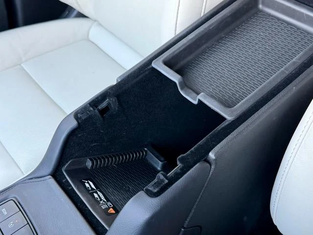 Cadillac XT4 45