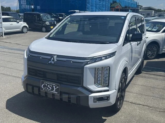 Mitsubishi DELICA