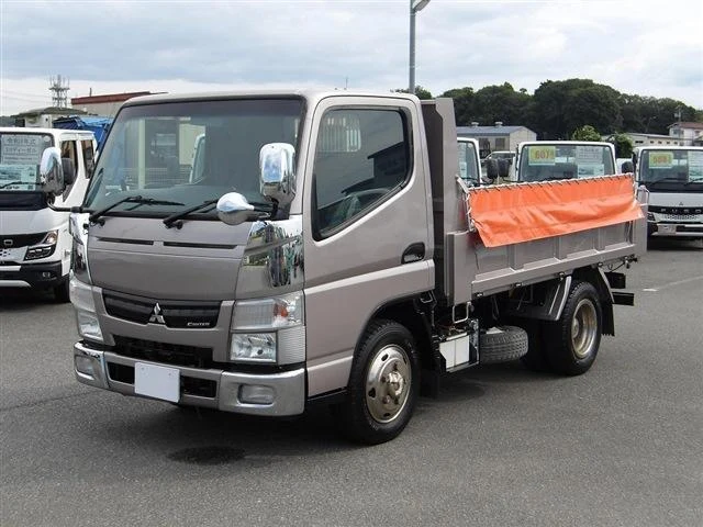 Mitsubishi Fuso CANTER 2