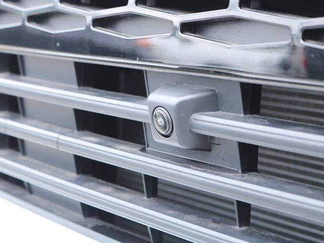 Mitsubishi DELICA 76