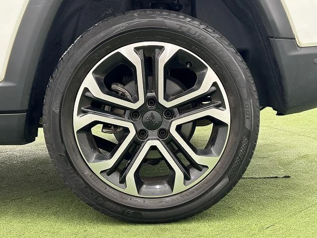 Chrysler JEEP 17