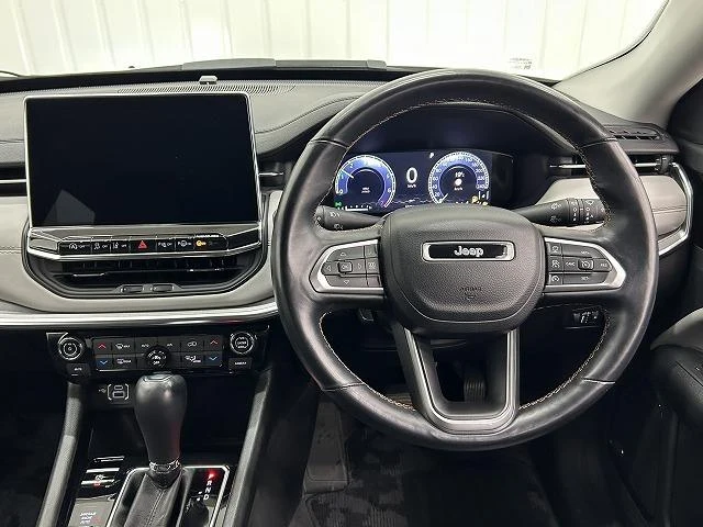 Chrysler JEEP 33