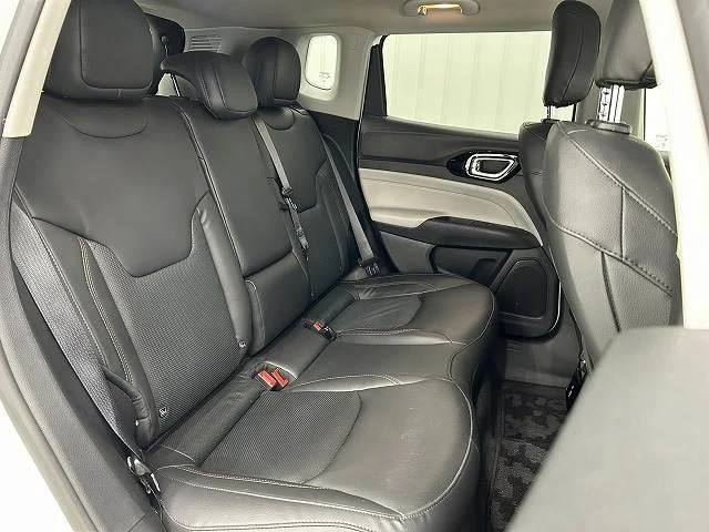 Chrysler JEEP 7