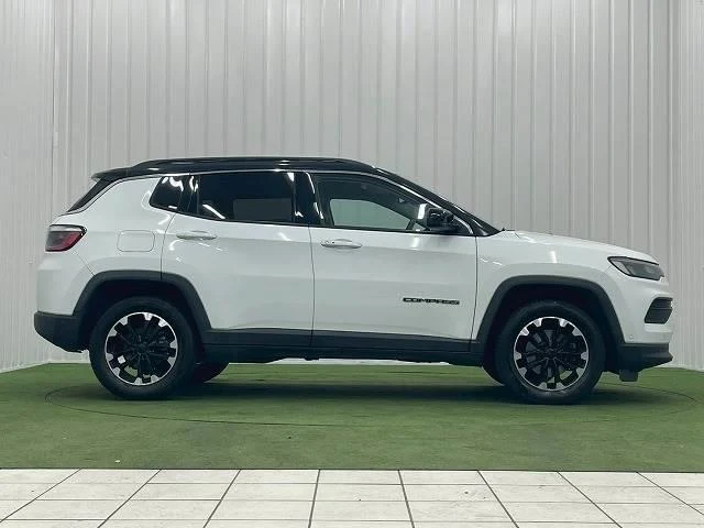 Chrysler JEEP 13