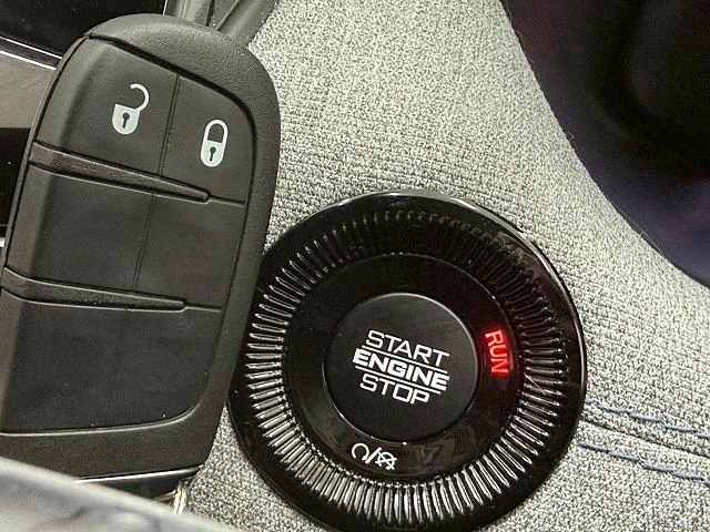 Chrysler JEEP 35