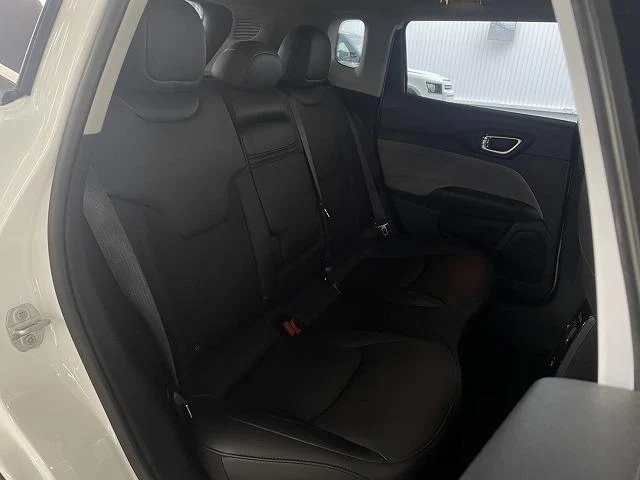 Chrysler JEEP 61