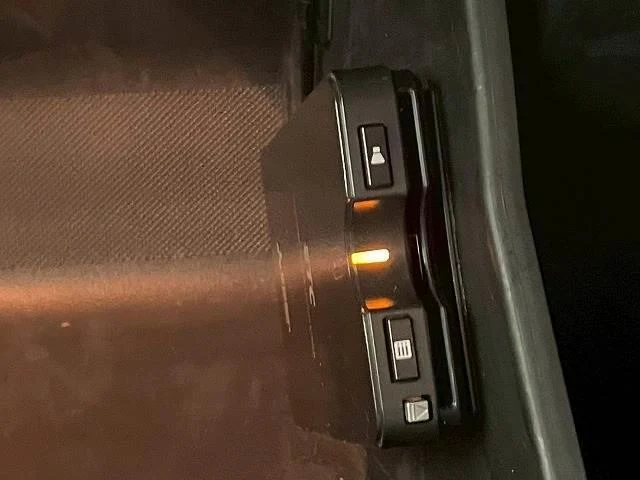 Chrysler JEEP 6